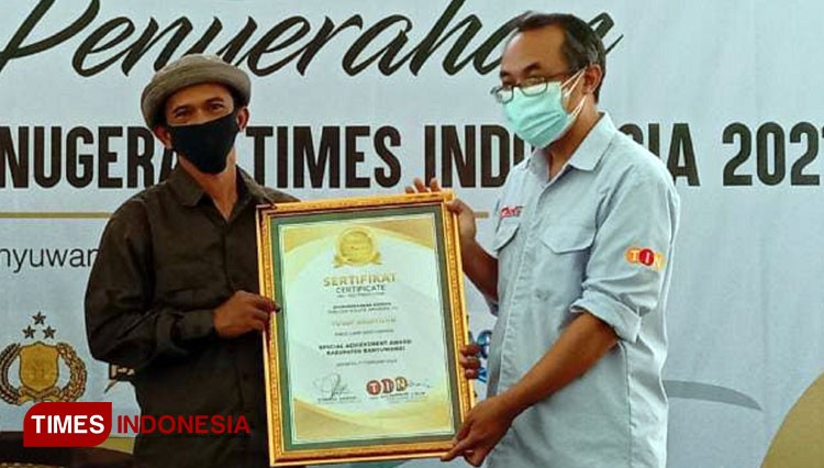 Yusuf-Sugiyono-Owner-Pinus-Camp.jpg