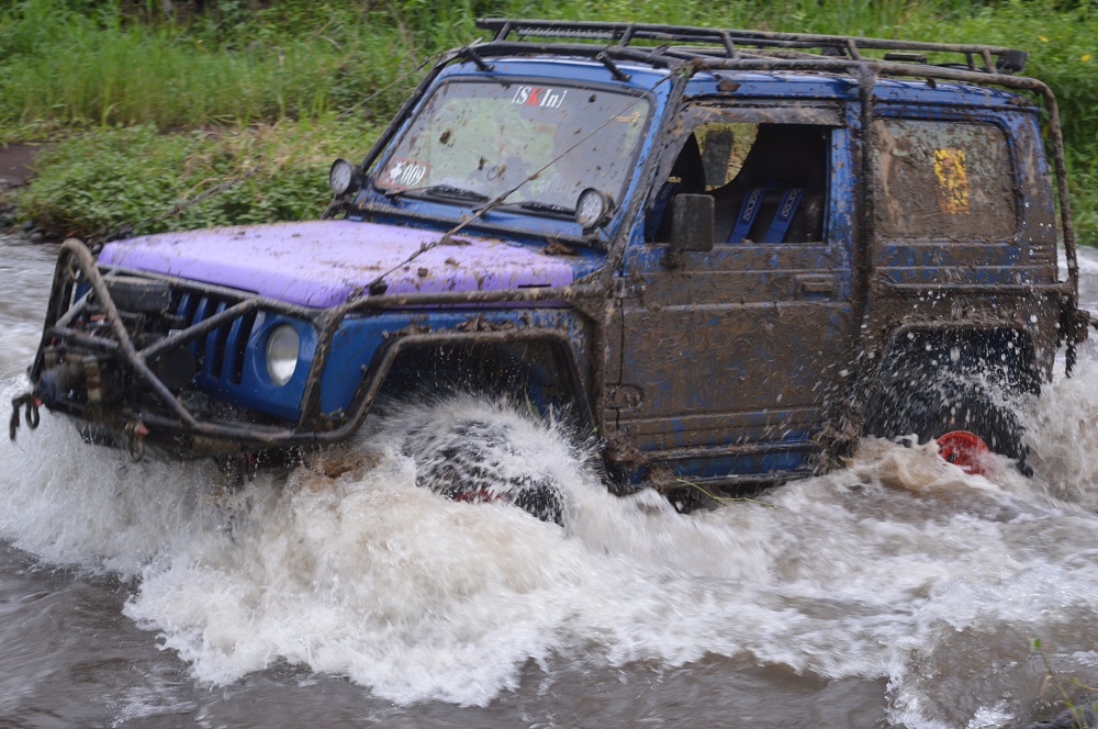 Jeep Adventure 2 